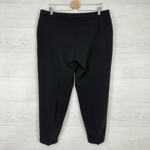 AKRIS Punto Trouser Dress Pants Womens 14 Black Crepe Tapered Leg Minimalist - Picture 6 of 16